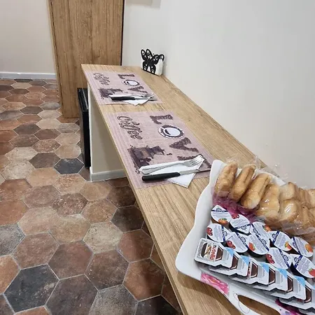 O'vascio Ra Nennel Apartman *